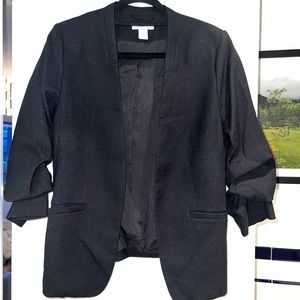 black fitted blazer
